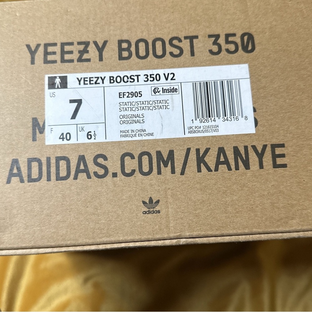 Adidas Yeezy Boost 350 V2 Sneakers